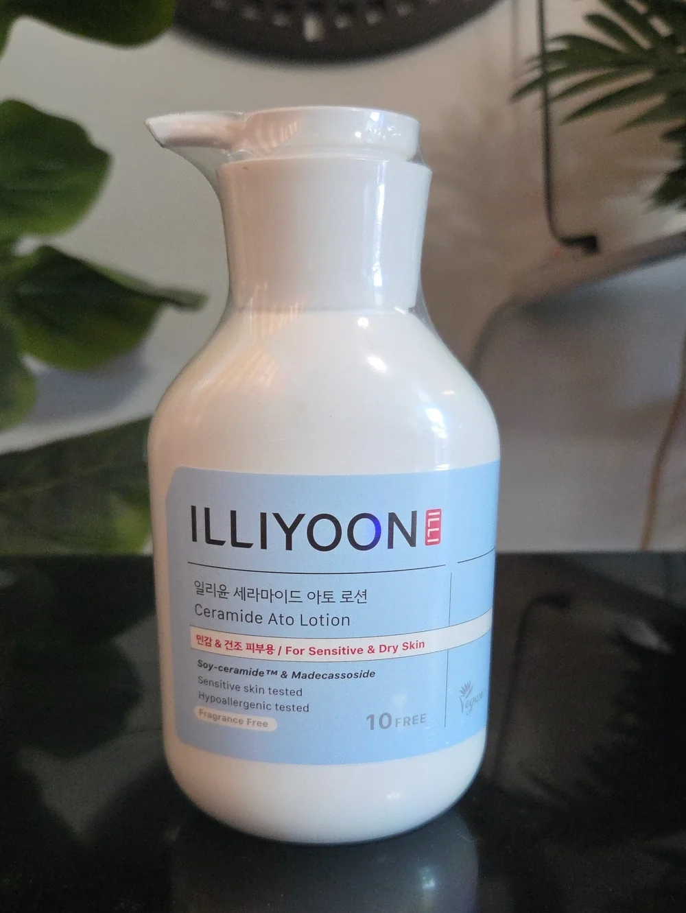 Ceramide Ato Lotion - White/Light Blue